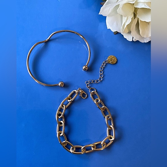 SALE..2 Bracelets. Paper Clip Bracelet and Gold Tone Cuff Bracelet. - Picture 2 of 5